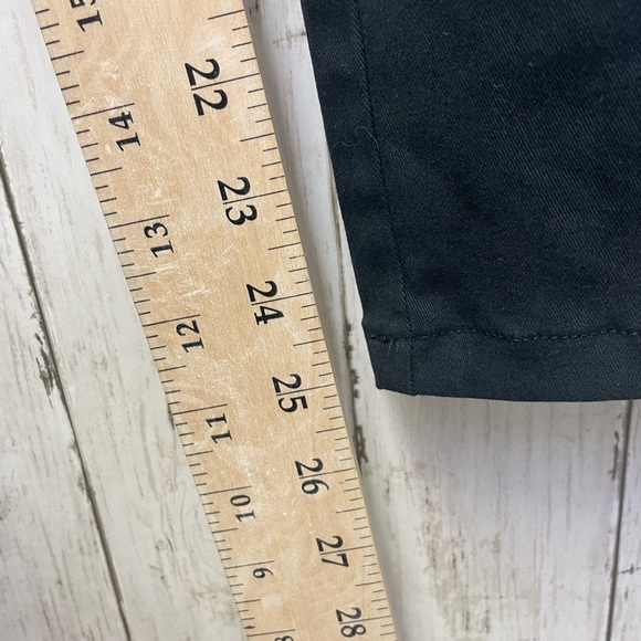 Amazon essentials Men's Black Cargo Pants - Picture 7 of 10